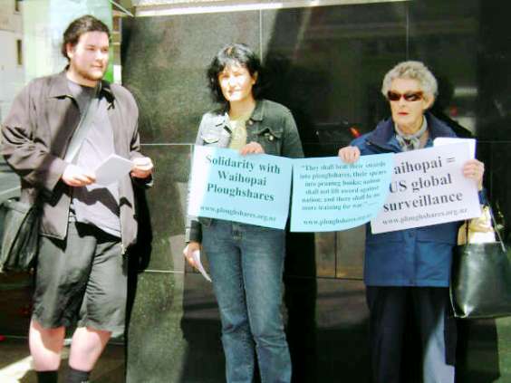 Auckland Ploughshares Support Group, September 2008